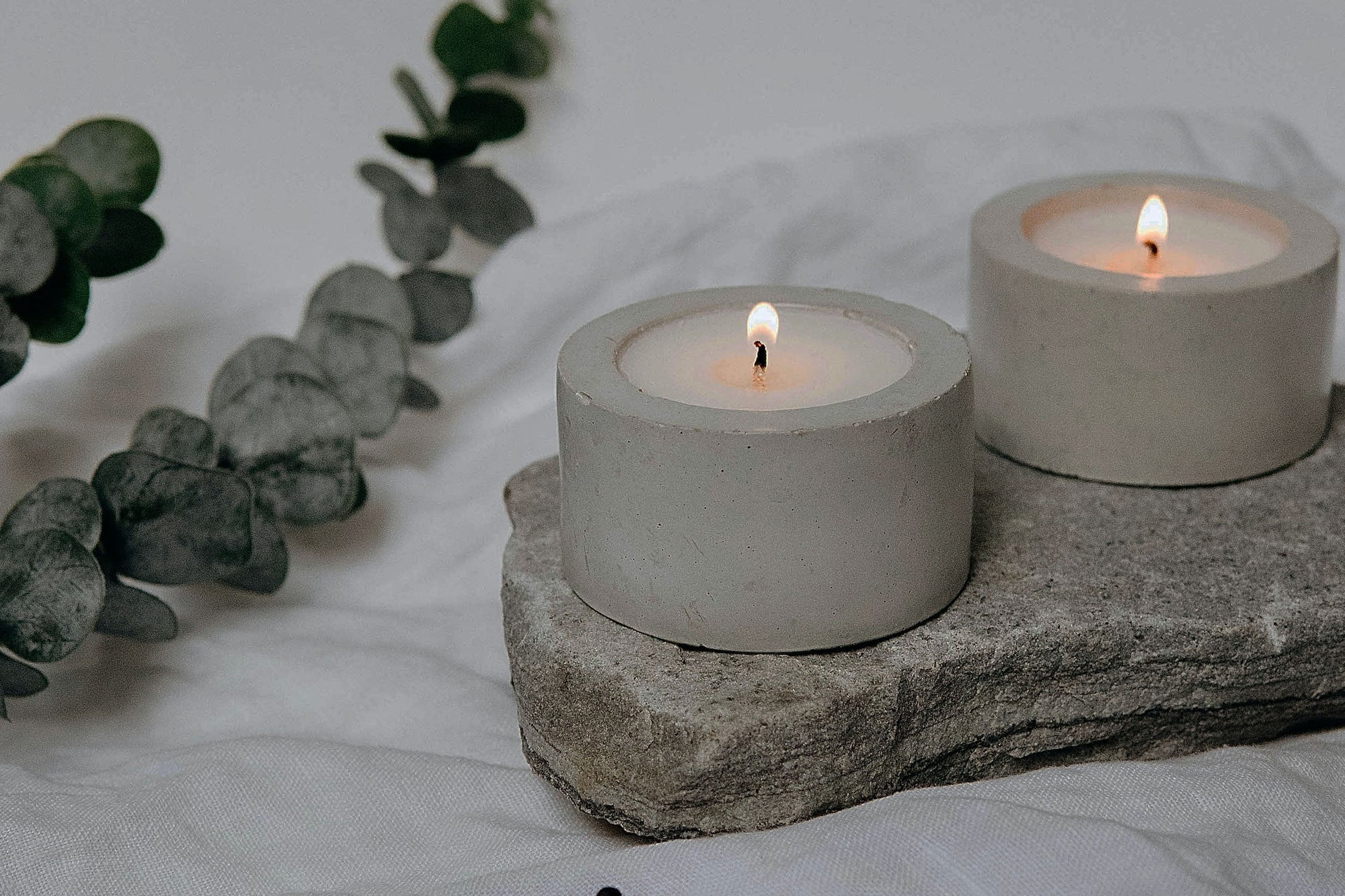 tranquil moments candle in tea light holder